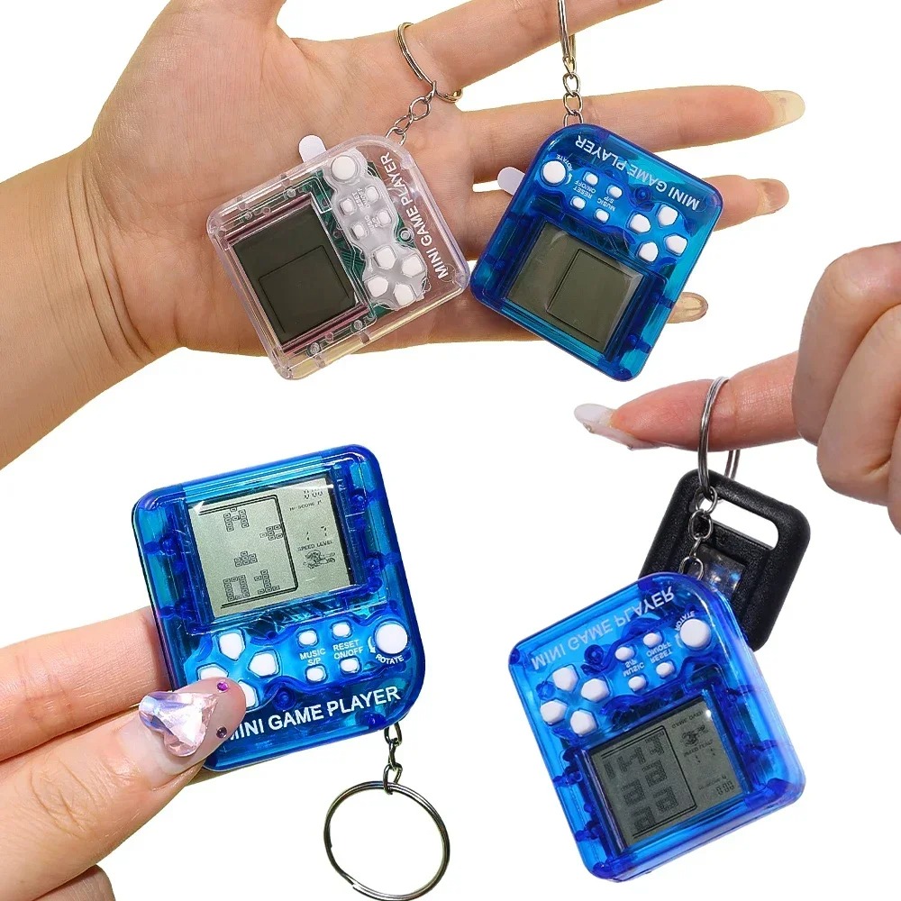 ポータブルミニハンドヘルドゲームプレーヤークラシック電子ゲー - Gaming Console Keychain のレビューと価格